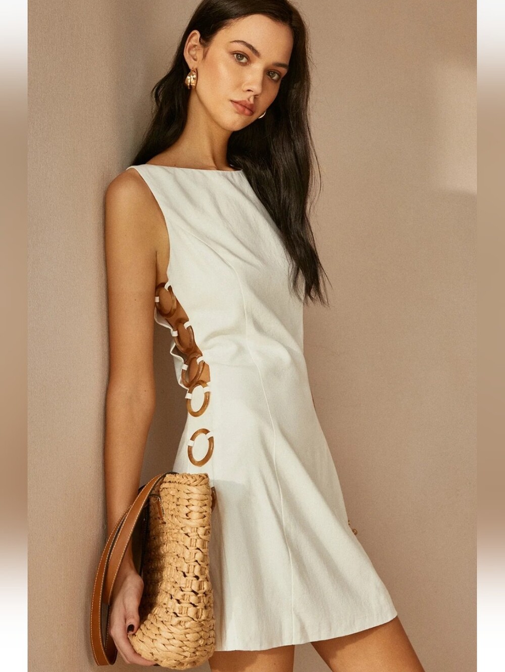 Commense O-Ring Cut-out Sleeveless White Dress